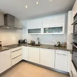 Superb For 4 Sea View & Terrace Private Parking Antibes