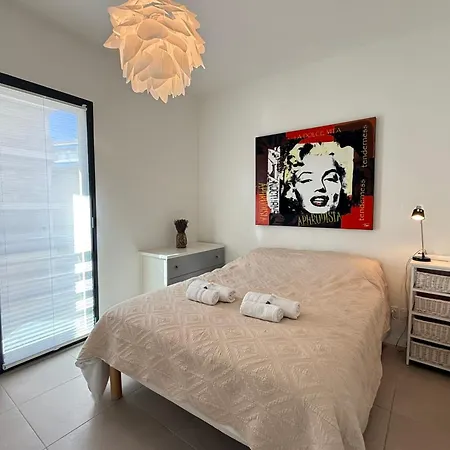 Superb For 4 Sea View & Terrace Private Parking Daire *