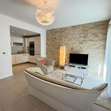 Superb For 4 Sea View & Terrace Private Parking Αντίμπ