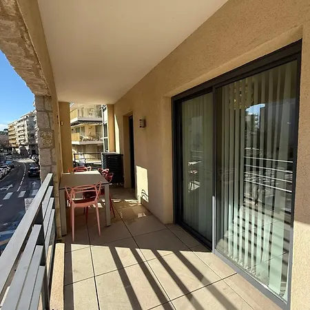 Daire Superb For 4 Sea View & Terrace Private Parking *