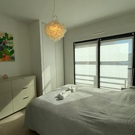 Daire Superb For 4 Sea View & Terrace Private Parking Antibes