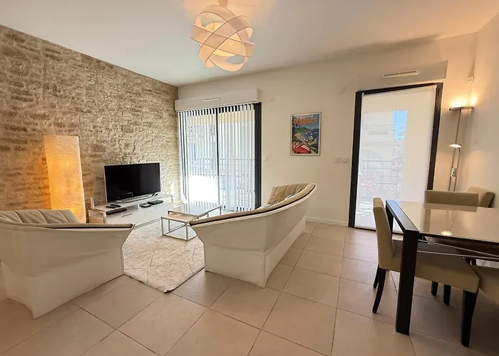 Superb For 4 Sea View & Terrace Private Parking Διαμέρισμα