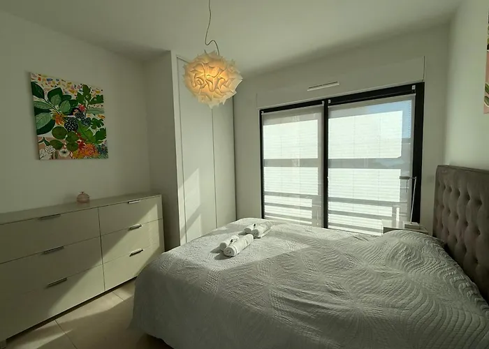 Διαμέρισμα Superb For 4 Sea View & Terrace Private Parking Αντίμπ